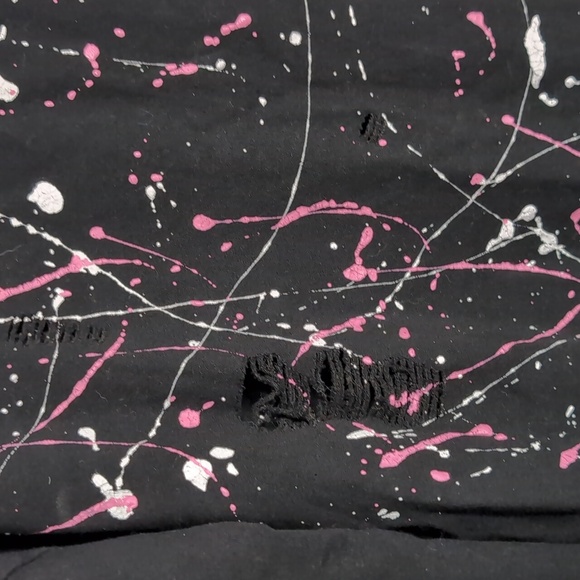 J&L Paris Black Distressed Splatter Paint Crewneck Sweatshirt Size Medium - Picture 2 of 8